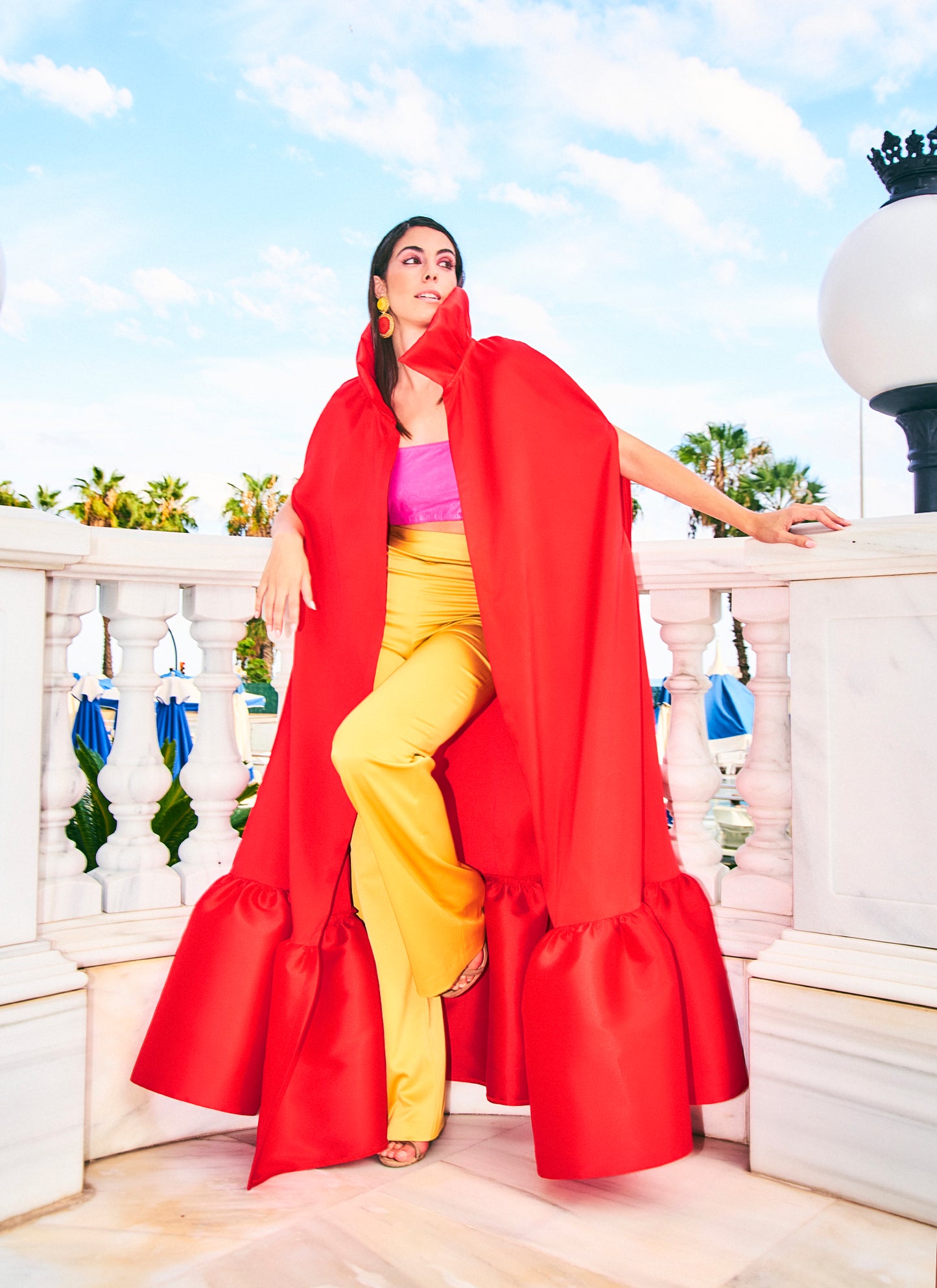 VESTIDO CAPA TRINIDAD