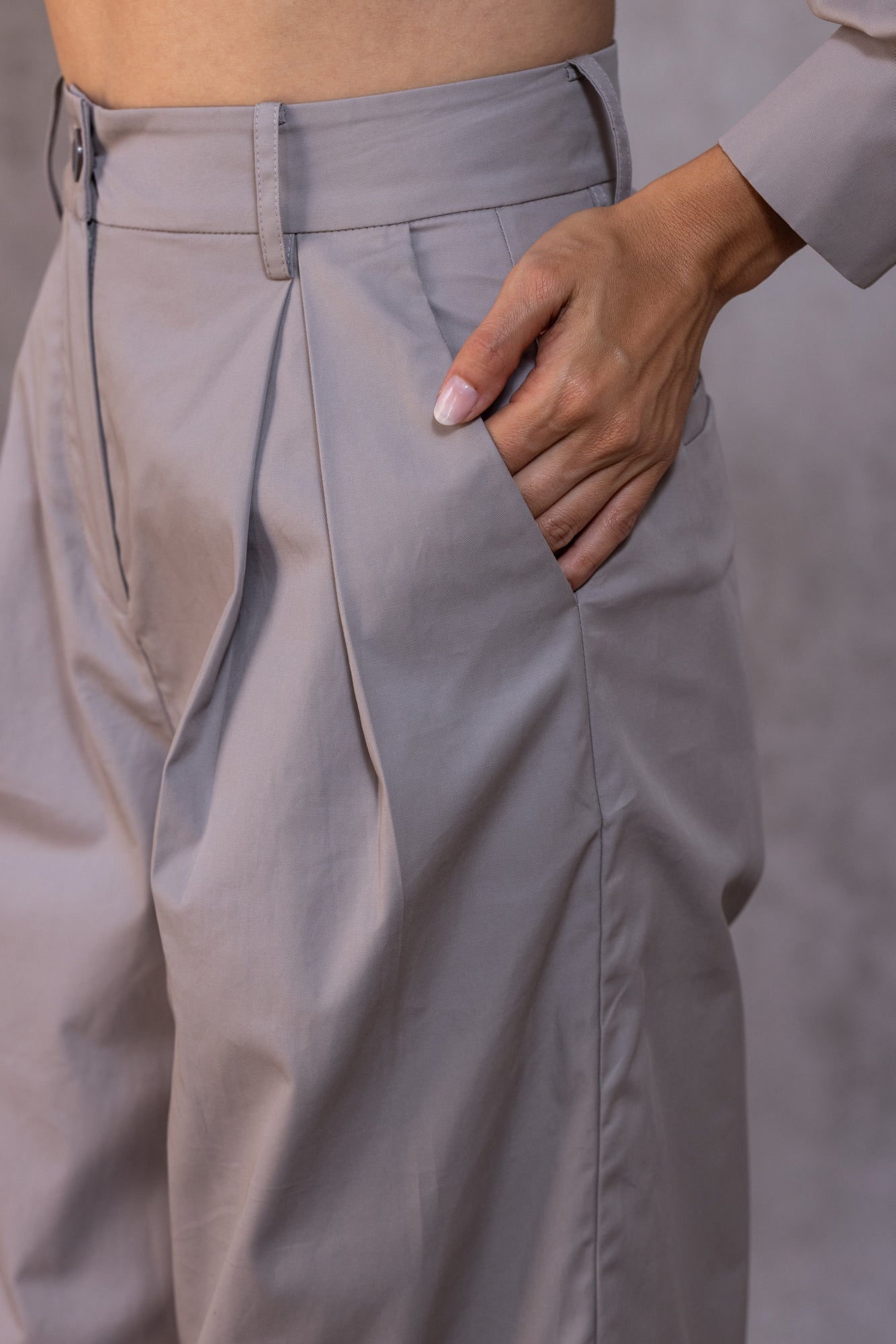PANTALÓN JARANA GRIS